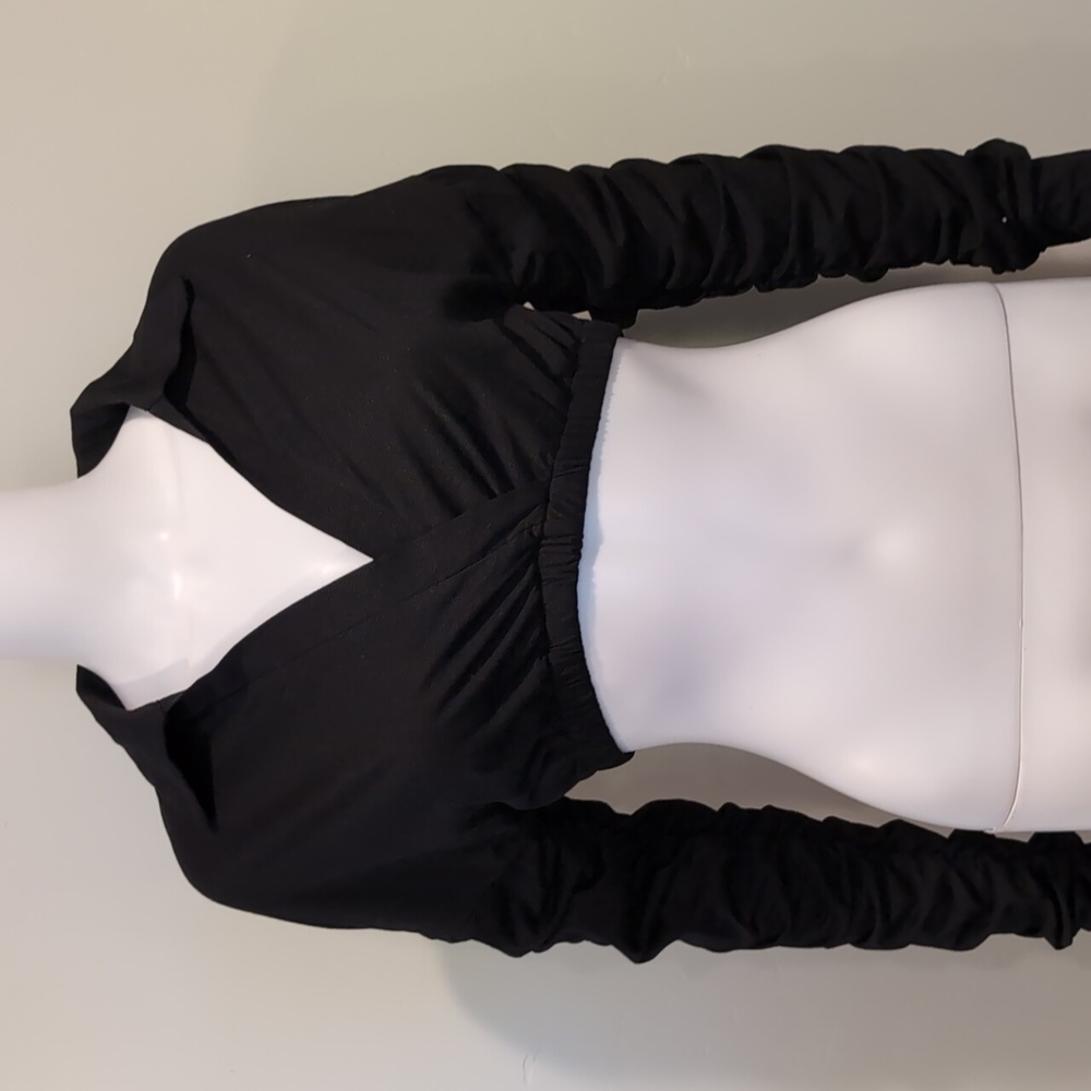 SHEIN Black V Neck Long Sleeve Ruched Elastic Hem Crop Top With Collar Small
